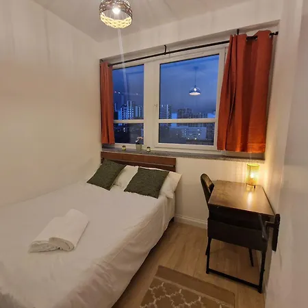 Modern 2 Bedroom 2 Bathroom Flat, Free Parking Лондон Экстерьер фото