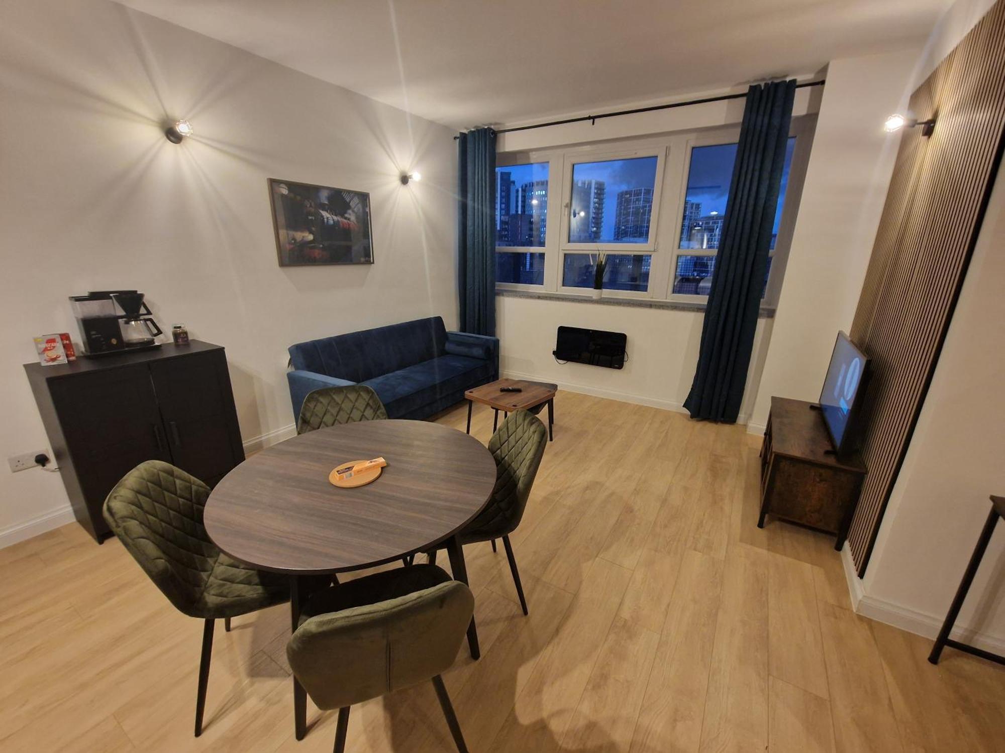 Modern 2 Bedroom 2 Bathroom Flat, Free Parking Apartamento Londres